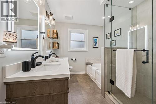 339 Daniel Crescent, Elora, ON - Indoor Photo Showing Bathroom