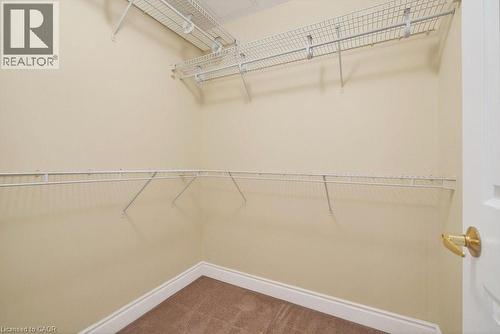 399 Elizabeth Street Unit# 412, Burlington, ON - Indoor With Storage