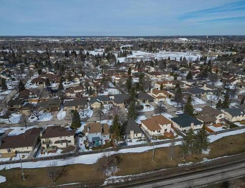 69 Woodington Bay, Winnipeg, MB - Outdoor With View