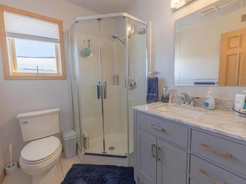 147 Nottingham Crescent, Thunder Bay, ON 