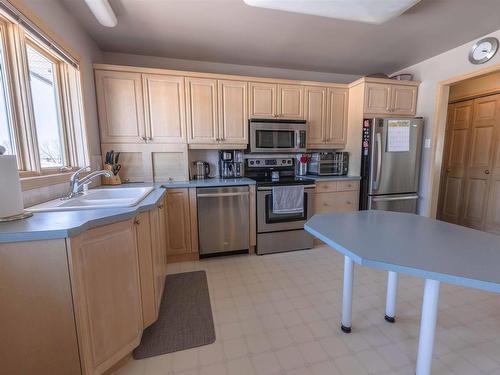 147 Nottingham Crescent, Thunder Bay, ON 