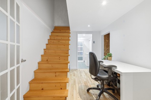 Staircase - 1590 Rue Scheffer, Chambly, QC - Indoor Photo Showing Office