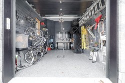 Garage - 