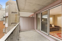 Balcony - 