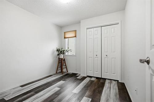 27 Birmingham Pl, Winnipeg, MB 