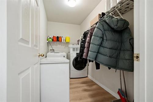 27 Birmingham Pl, Winnipeg, MB 