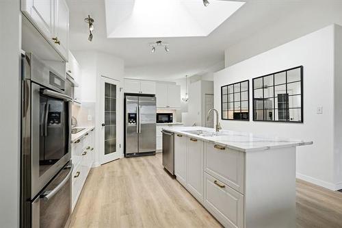 27 Birmingham Pl, Winnipeg, MB 