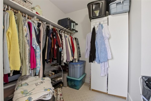 5992 Stonehaven Dr, Duncan, BC - Indoor With Storage