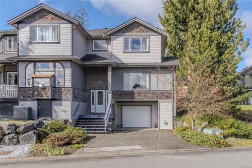 5992 Stonehaven Dr, Duncan, BC - Outdoor With Facade