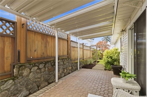 23 Eagle Lane, View Royal, BC 