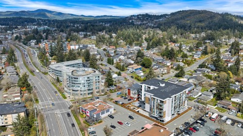 111-689 Hoffman Ave, Langford, BC 