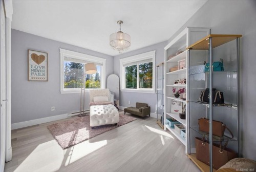 1971 Woodridge Rd, Nanaimo, BC 