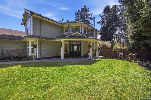 1971 Woodridge Rd, Nanaimo, BC 