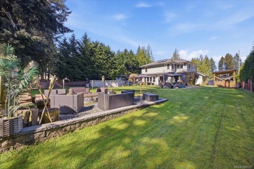 1971 Woodridge Rd, Nanaimo, BC 