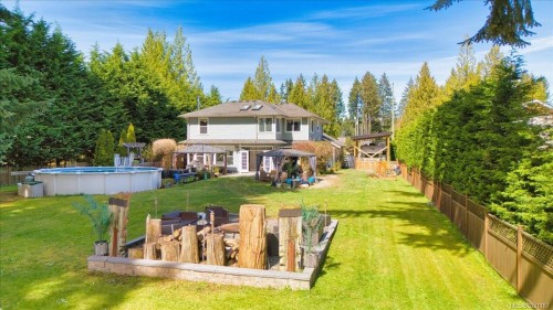 1971 Woodridge Rd, Nanaimo, BC 