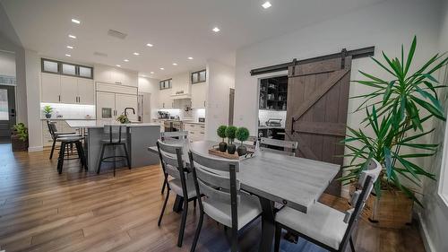 2106 Whistle Wood Way, Cranbrook, BC - Indoor Photo Showing Dining Room