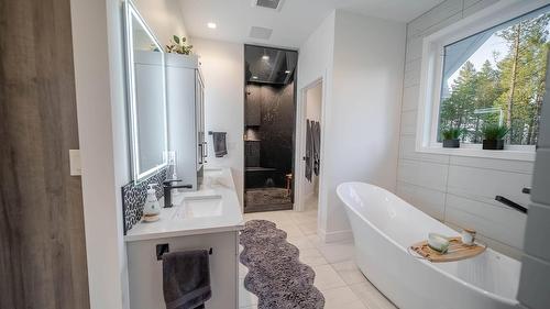 2106 Whistle Wood Way, Cranbrook, BC - Indoor