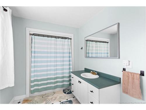 3 Downing St, Fredericton, NB 