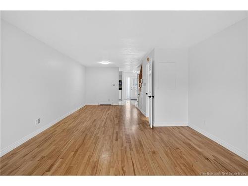 5-380 Champlain St, Dieppe, NB 