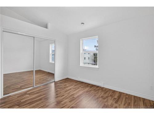 5-380 Champlain St, Dieppe, NB 