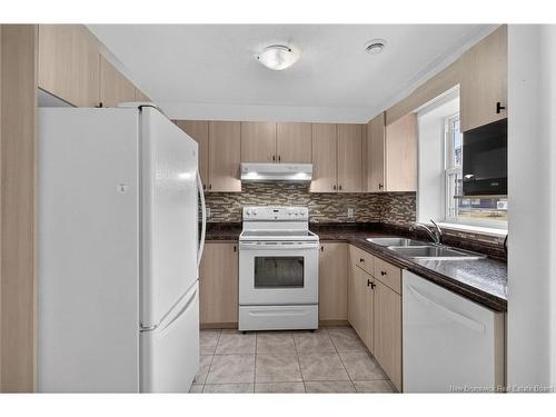 5-380 Champlain St, Dieppe, NB 