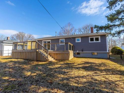 19 Boylston Avenue, Amherst, NS 