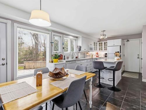 198 Cresthaven Drive, Halifax, NS 