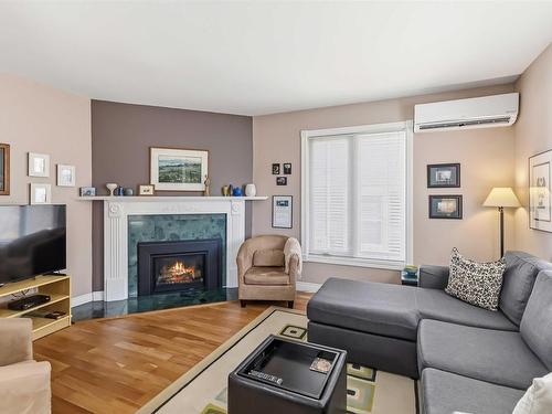 198 Cresthaven Drive, Halifax, NS 