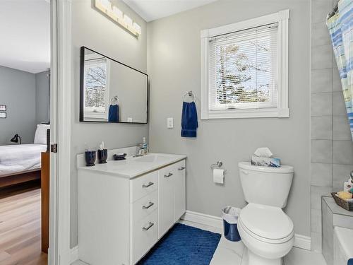 198 Cresthaven Drive, Halifax, NS 