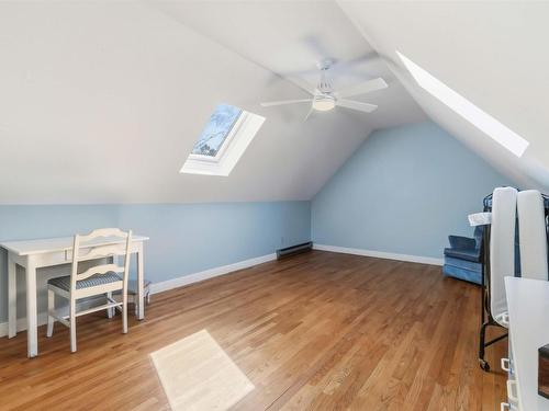 198 Cresthaven Drive, Halifax, NS 