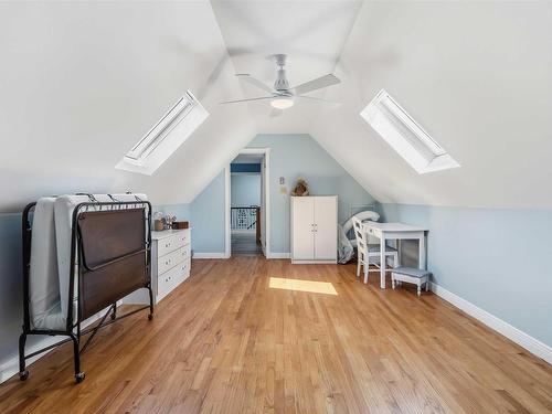 198 Cresthaven Drive, Halifax, NS 