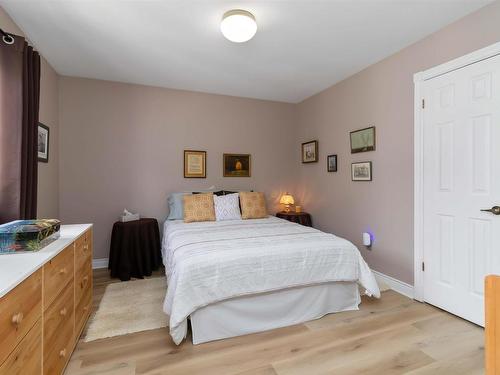 198 Cresthaven Drive, Halifax, NS 