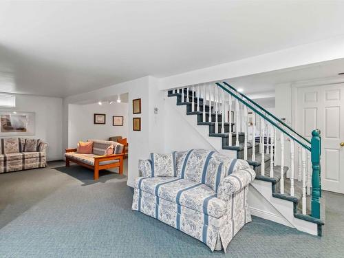 198 Cresthaven Drive, Halifax, NS 