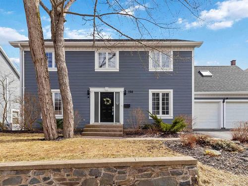 198 Cresthaven Drive, Halifax, NS 