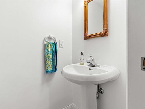 198 Cresthaven Drive, Halifax, NS 