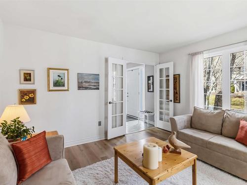 198 Cresthaven Drive, Halifax, NS 