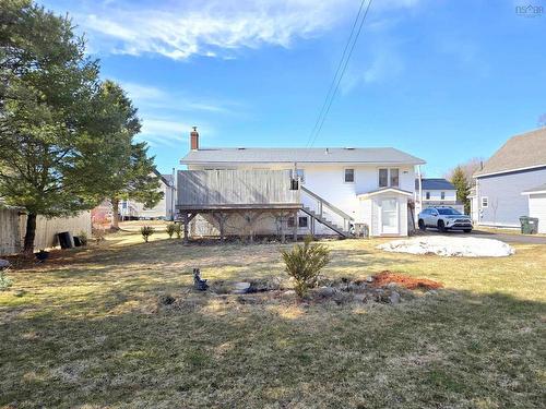 9 Patterson Street, Amherst, NS 