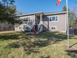 925 Lorne Street  Linacy, NS B2H 4L4
