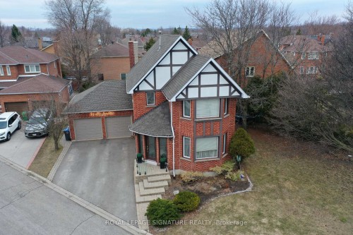 6141 Tenth Line W, Mississauga, ON - Outdoor With Facade