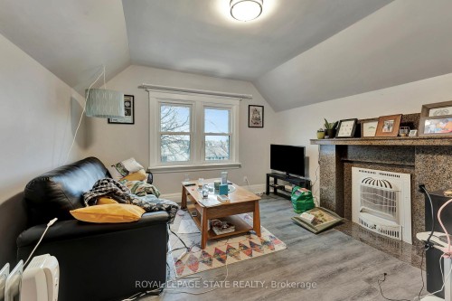 70 Belview Avenue, Hamilton, ON - Indoor Photo Showing Other Room With Fireplace
