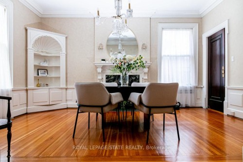 3 Turner Avenue, Hamilton, ON - Indoor Photo Showing Dining Room