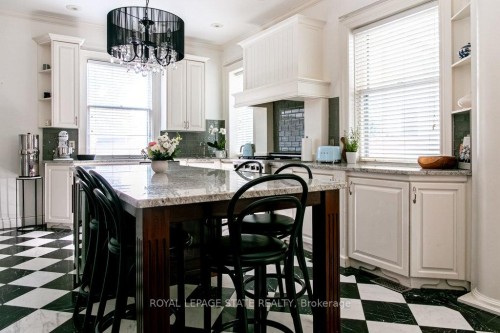 3 Turner Avenue, Hamilton, ON - Indoor