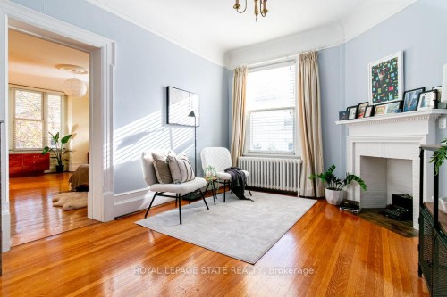 3 Turner Avenue, Hamilton, ON - Indoor With Fireplace