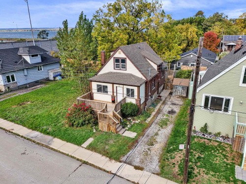 10 Locarno Avenue, Hamilton, ON - Outdoor