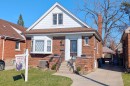143 Huxley Avenue S, Hamilton, ON  - Outdoor 
