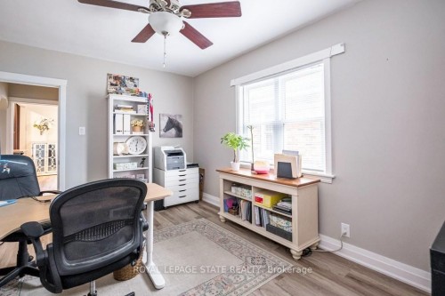 143 Huxley Avenue S, Hamilton, ON - Indoor Photo Showing Office