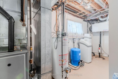 591 Du Parc Road, Champlain, ON - Indoor Photo Showing Basement