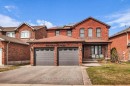 3135 Orleans Road, Mississauga, ON  - Outdoor With Facade 