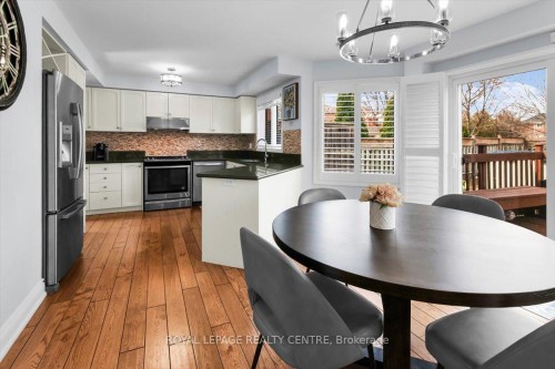 3135 Orleans Road, Mississauga, ON - Indoor Photo Showing Dining Room