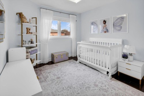 3135 Orleans Road, Mississauga, ON - Indoor Photo Showing Bedroom